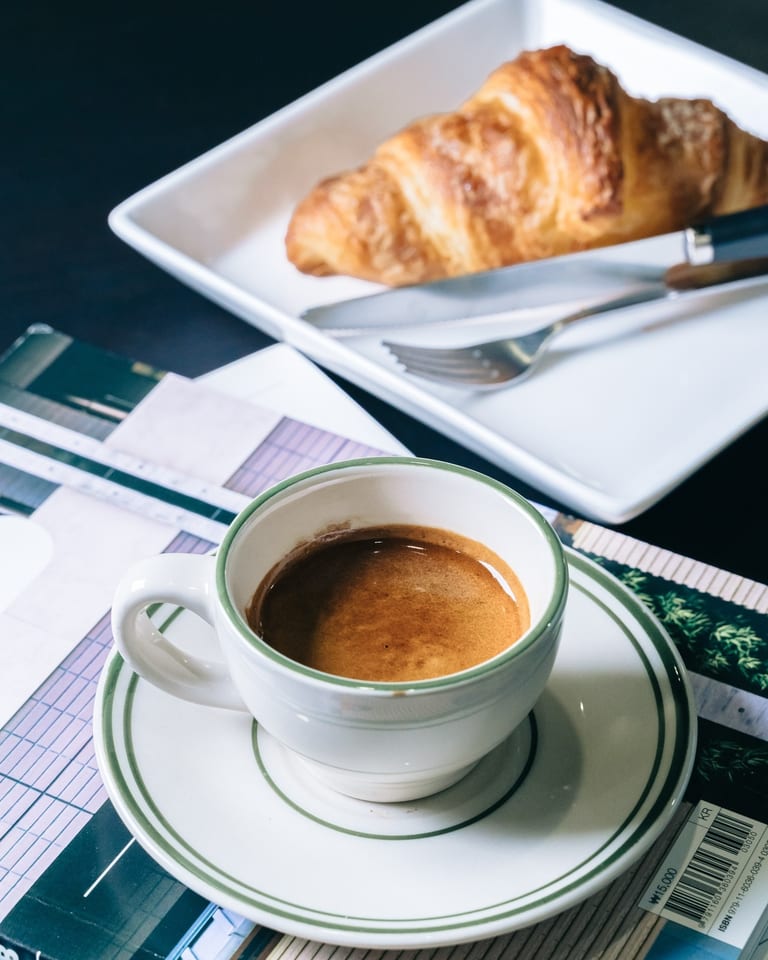 TUNNEL COFFEE BAR 사진 3
