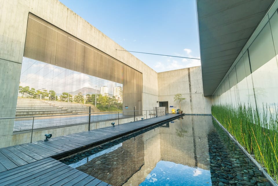 2017 KOREA — 키스와이어뮤지엄 | Kiswire Museum, Busan, Korea | 2017