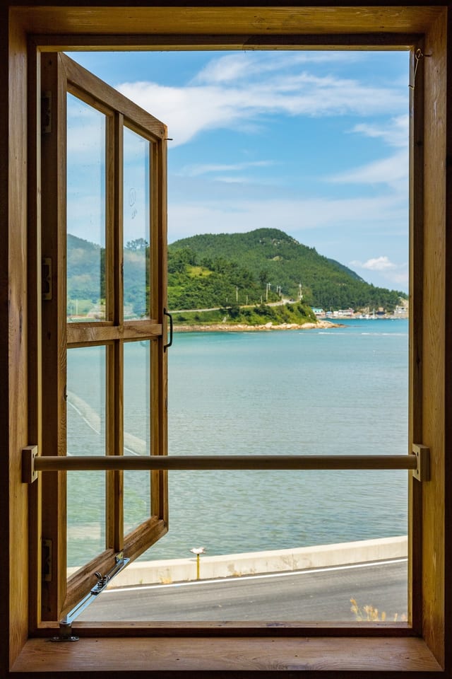 Cheongsando, KOREA — 카페 마르 | Cafe Mar, Cheongsando island, Korea | 2015