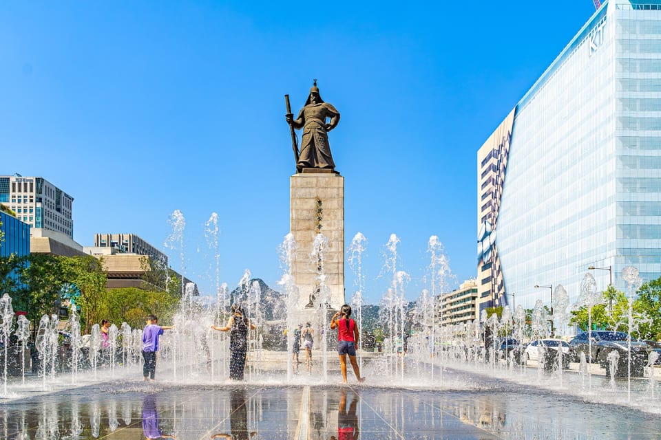서울, 광화문광장 (Gwanghwamun Square, Seoul) 사진 9