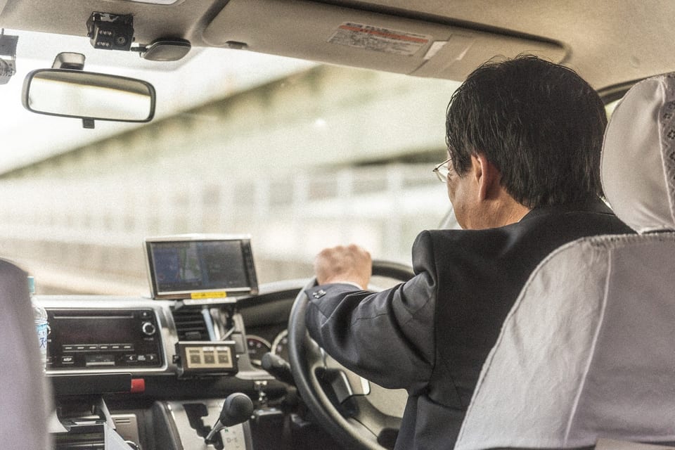 Osaka, JAPAN — 택시 운전수 | Taxi Driver, Osaka, Japan | 2016